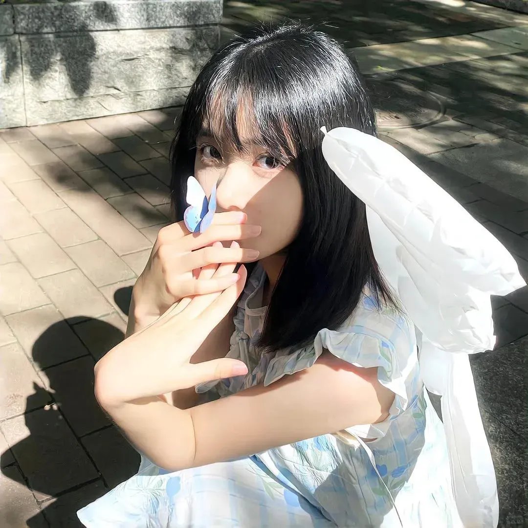 踏浪女人