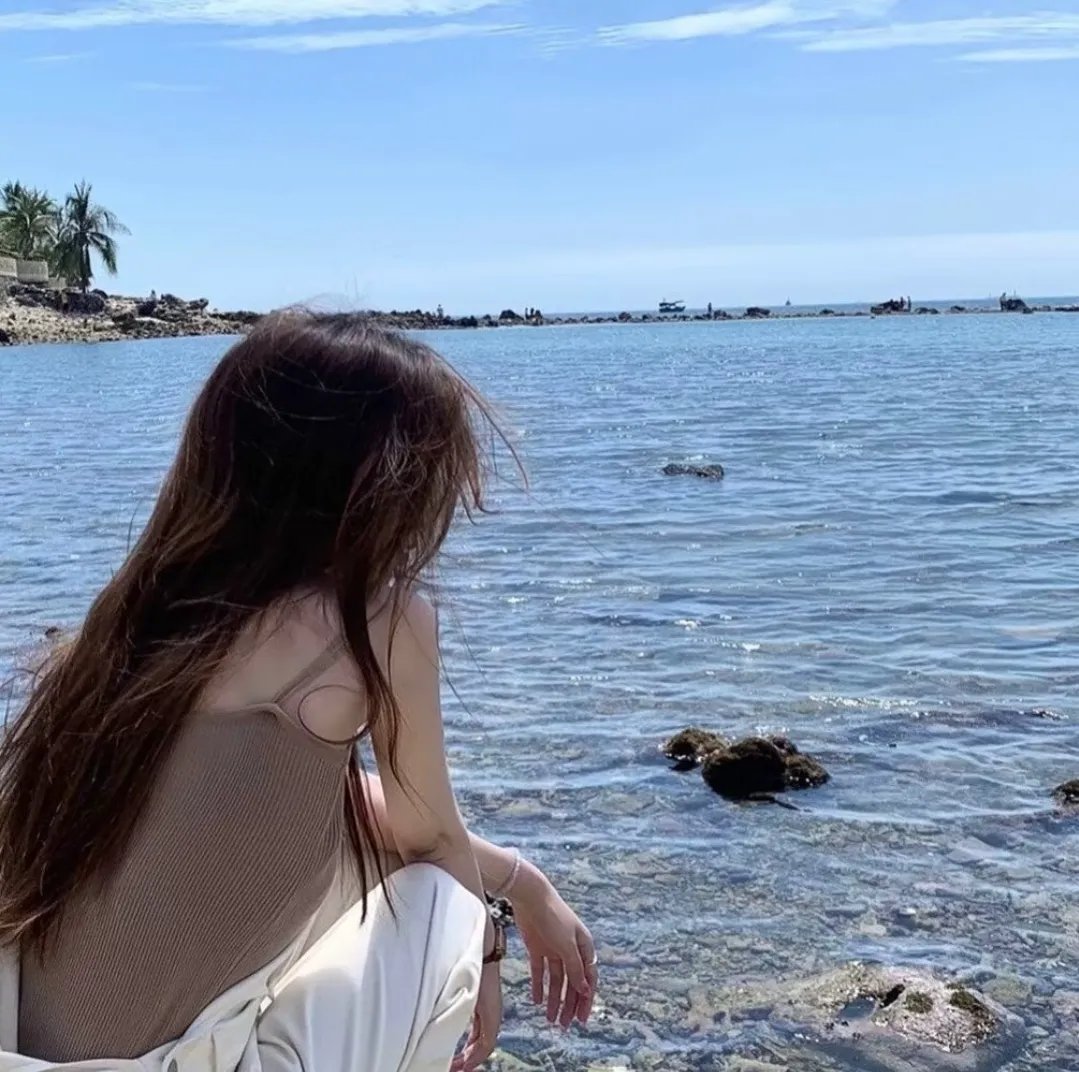 人妖打排球2